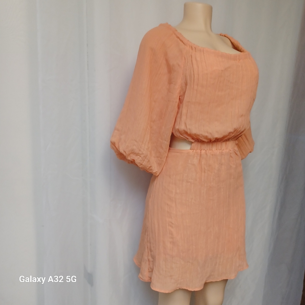 Dee Elly Backless Size S Peach Pleated Dress - Picture 7 of 10